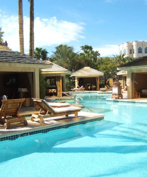2 Mandalay Bay Casino High Roller Pool